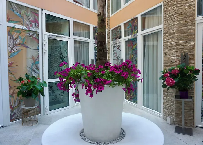 Hotel Vespasiano 4*