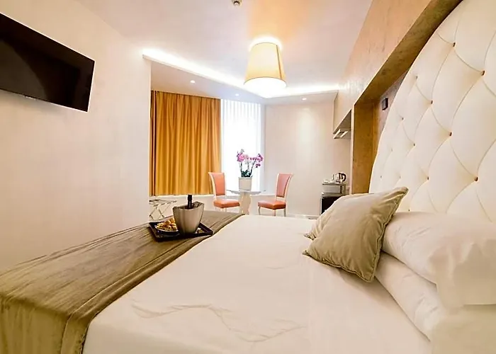 Vespasiano Hotel 4*